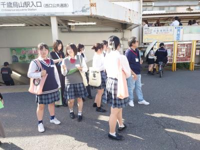 １ 駅前出発.JPG