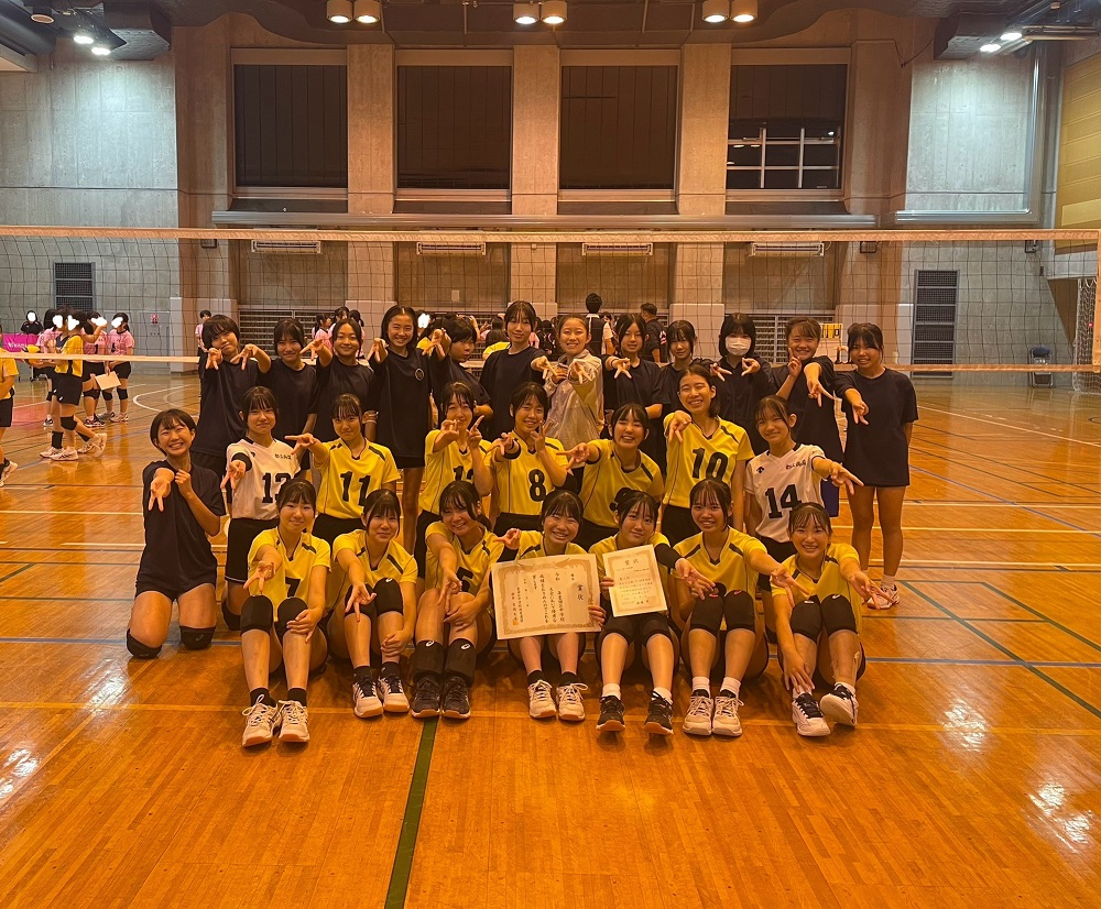 女バレ