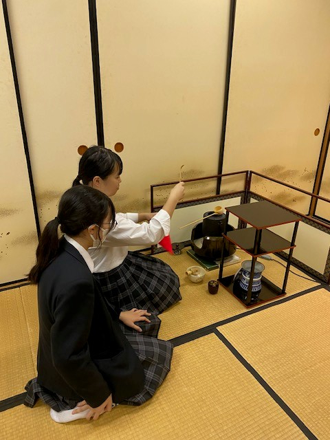 10月25日茶道部お稽古３