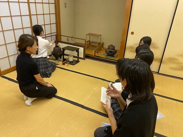 10月25日茶道部お稽古５