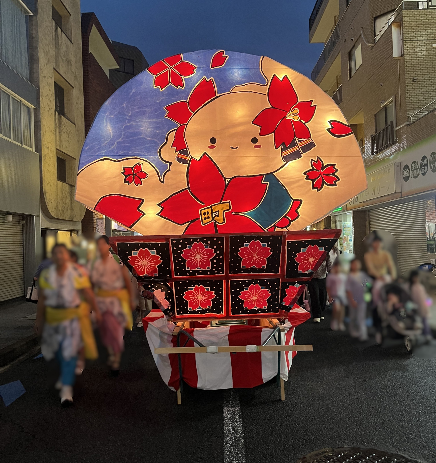 まちこちゃんねぶた(表)