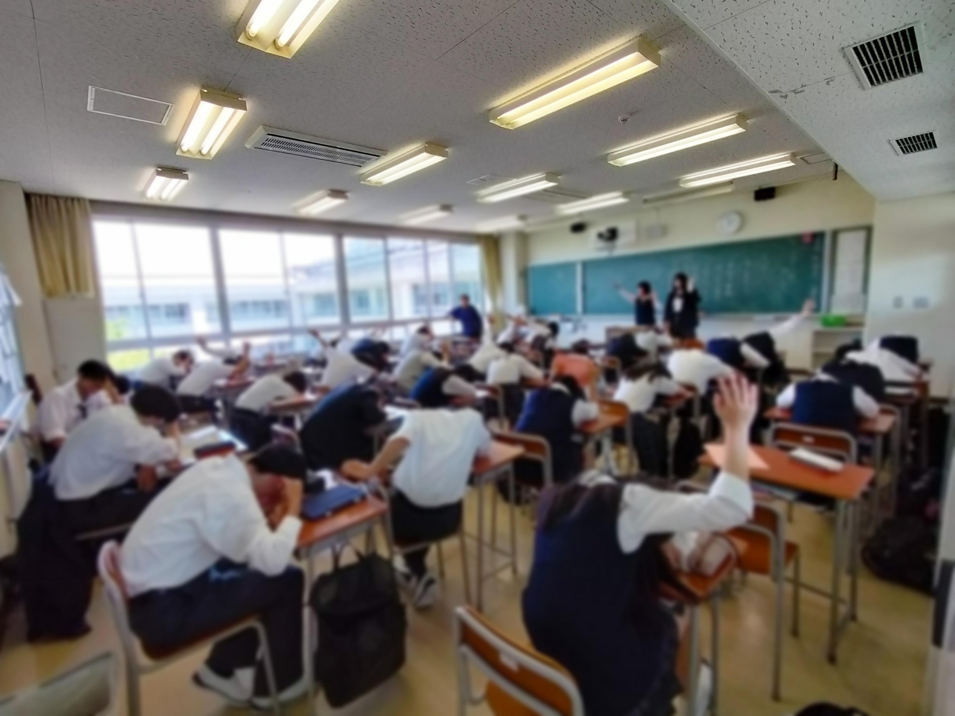 メディア