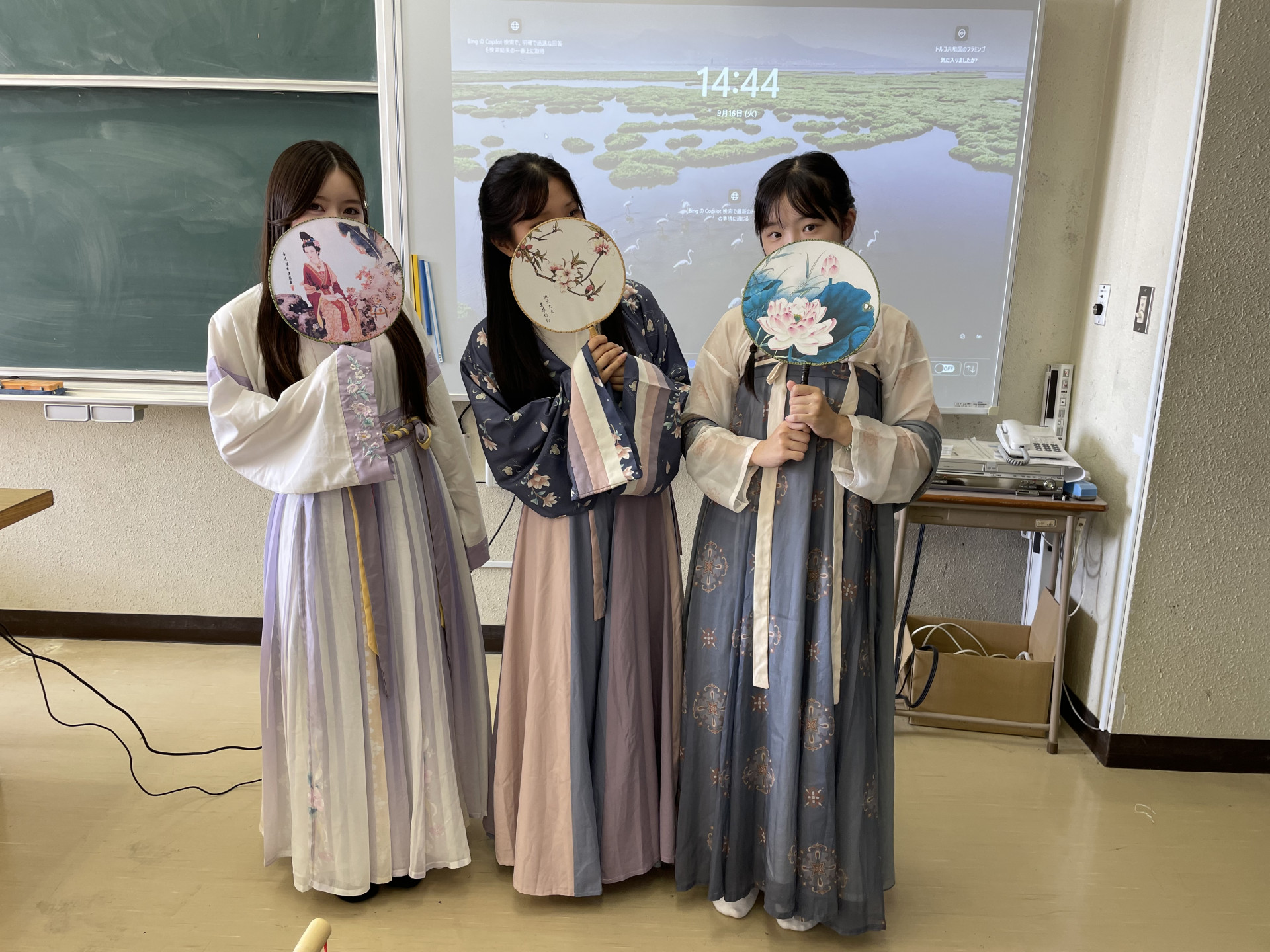 中国語韓服2