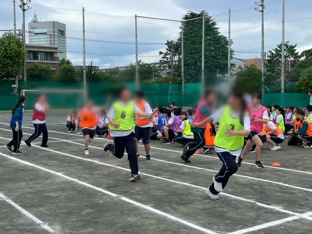 体育祭学年練習2年全員リレー2