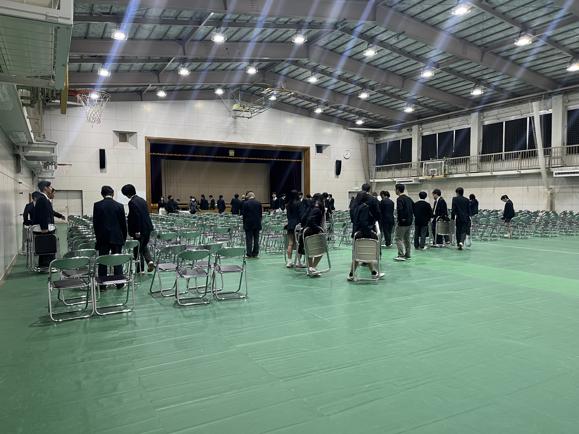 体育館設営①