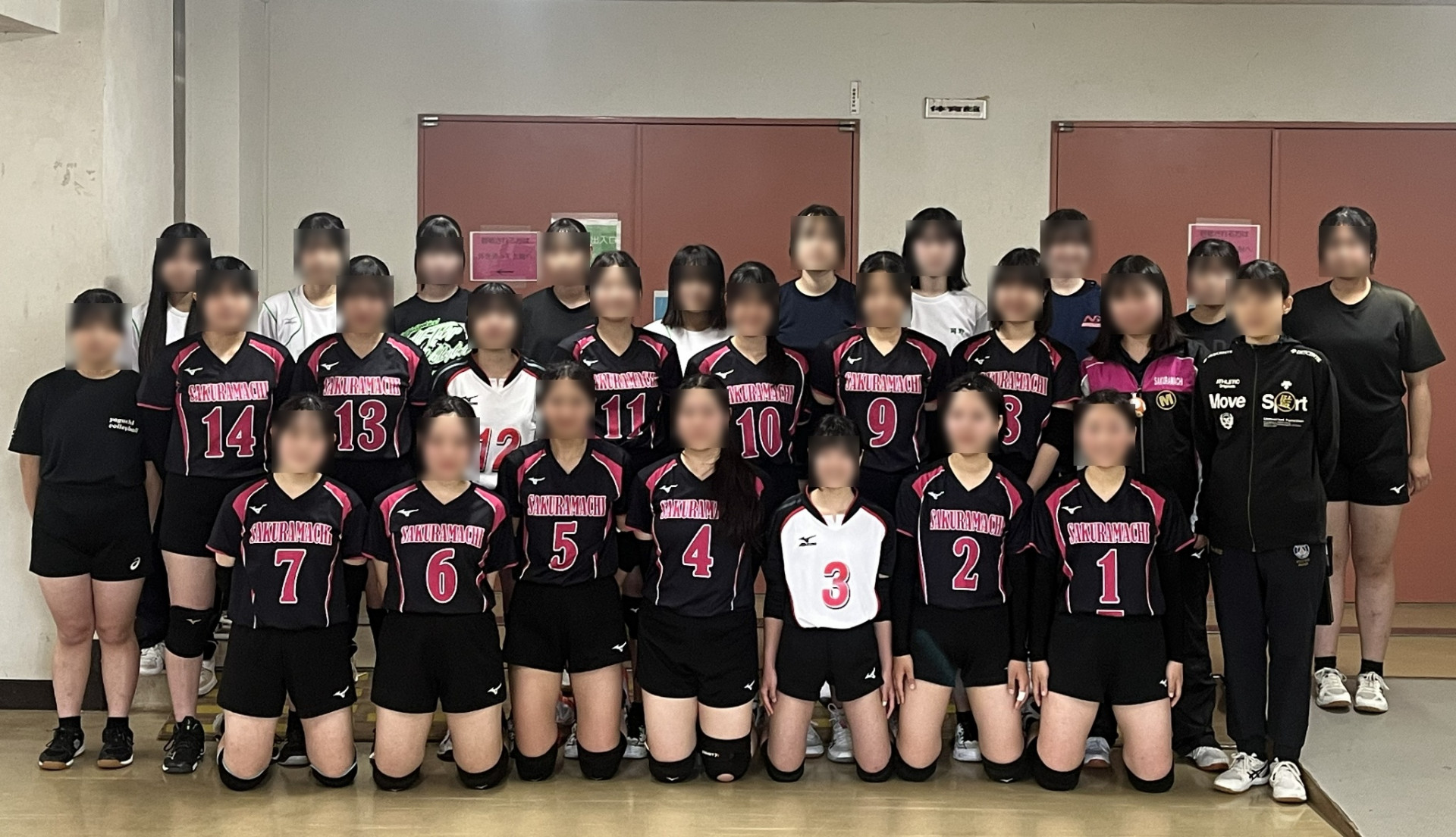 女バレ１