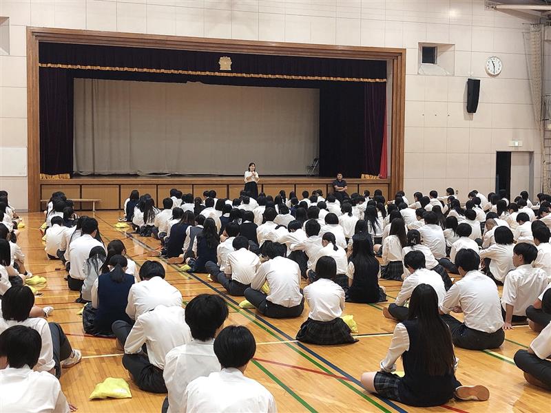 学年集会
