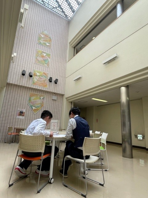 職員室前スペース