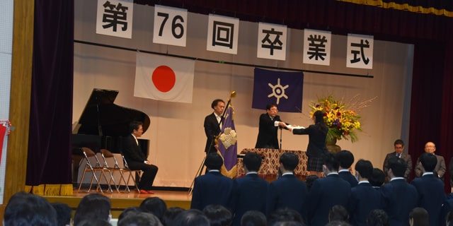 卒業式の写真