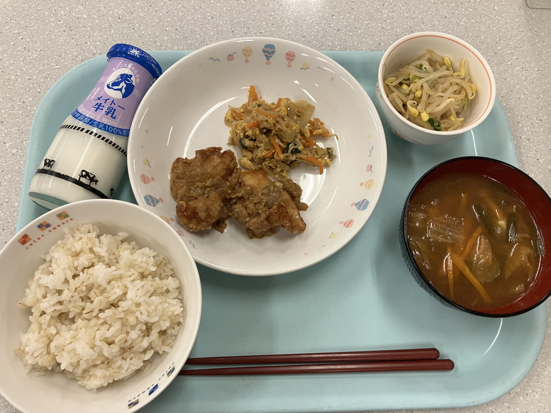 R6_給食1003.JPG