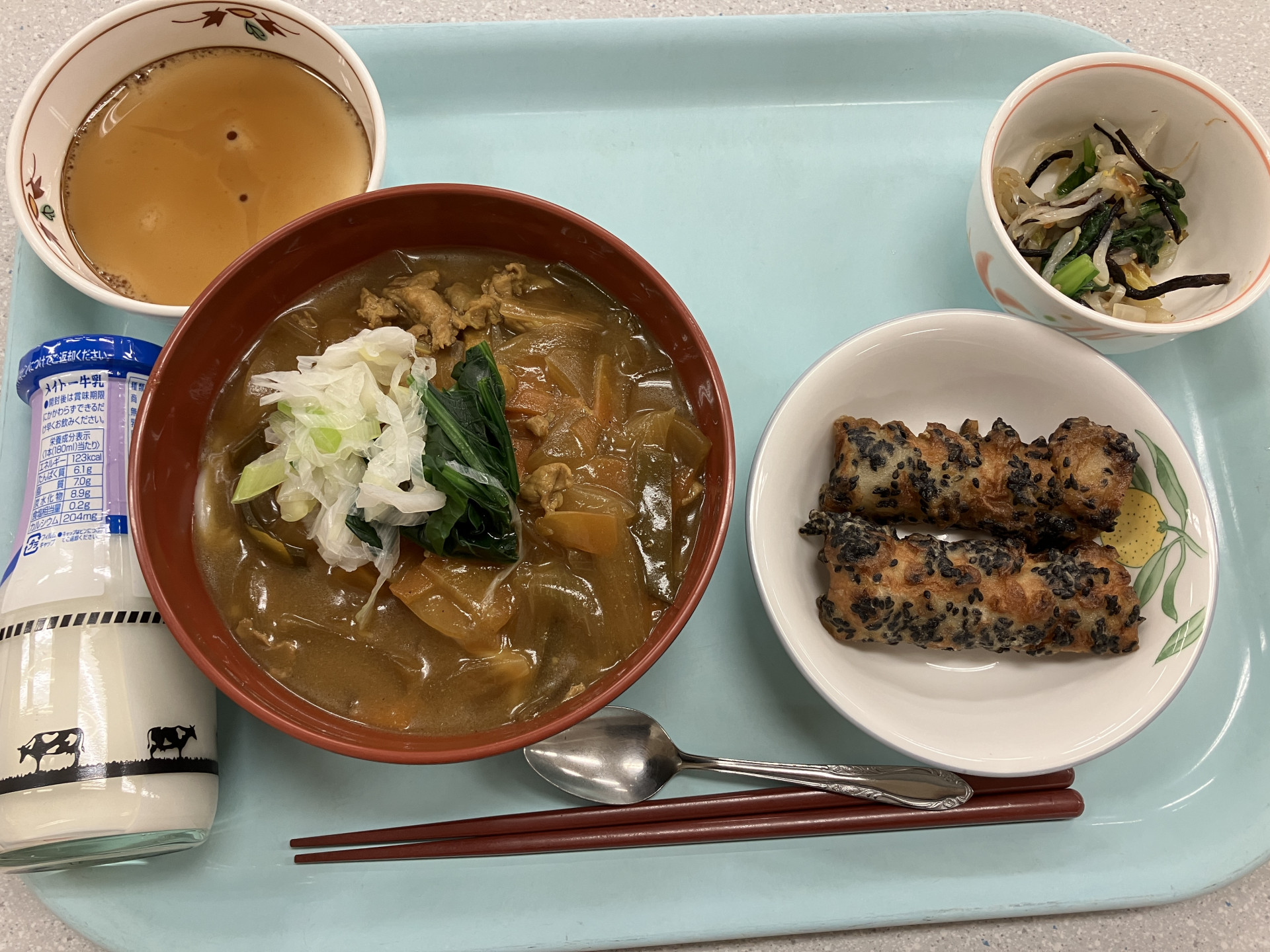 R6_給食1202.JPG