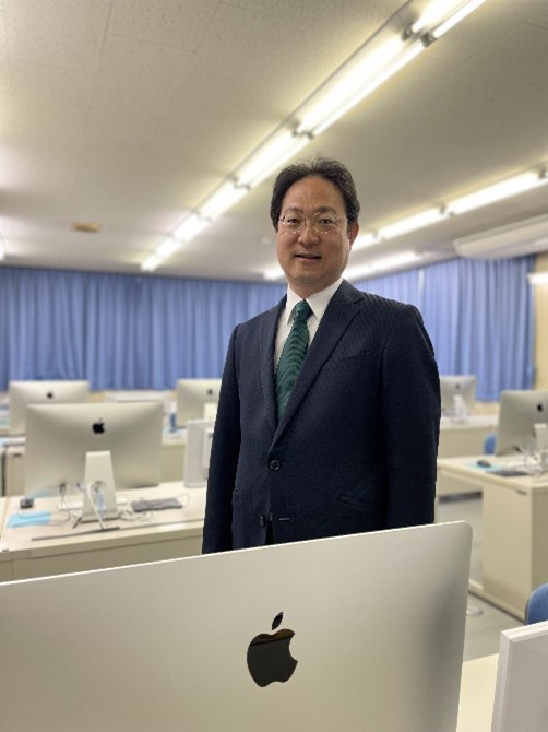 校長の画像