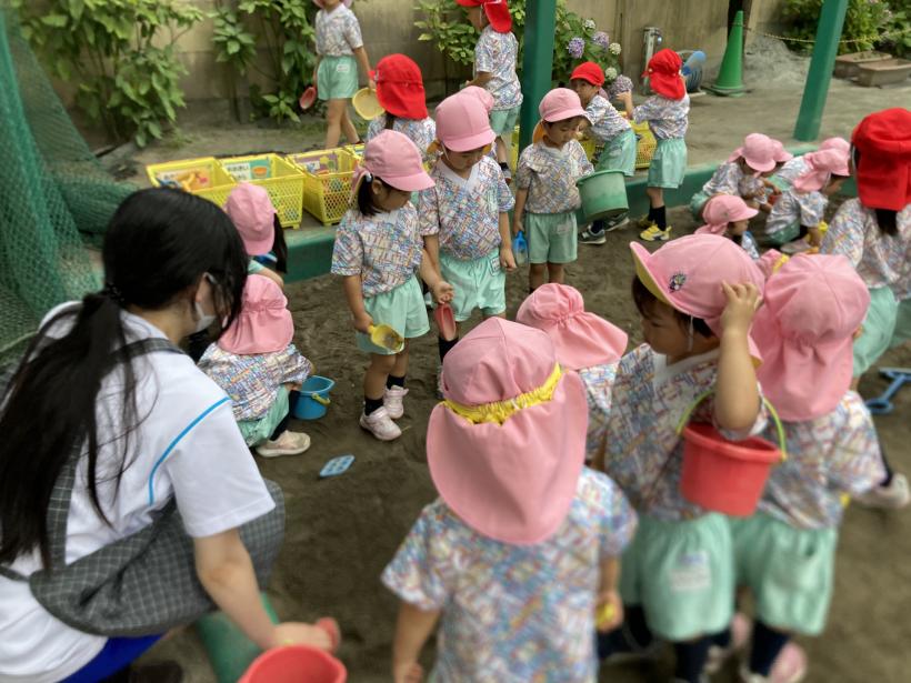 保育基礎２_幼稚園での実習風景