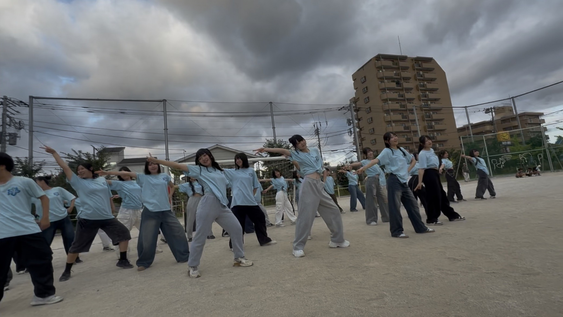 ダンス部_関町北祭り1
