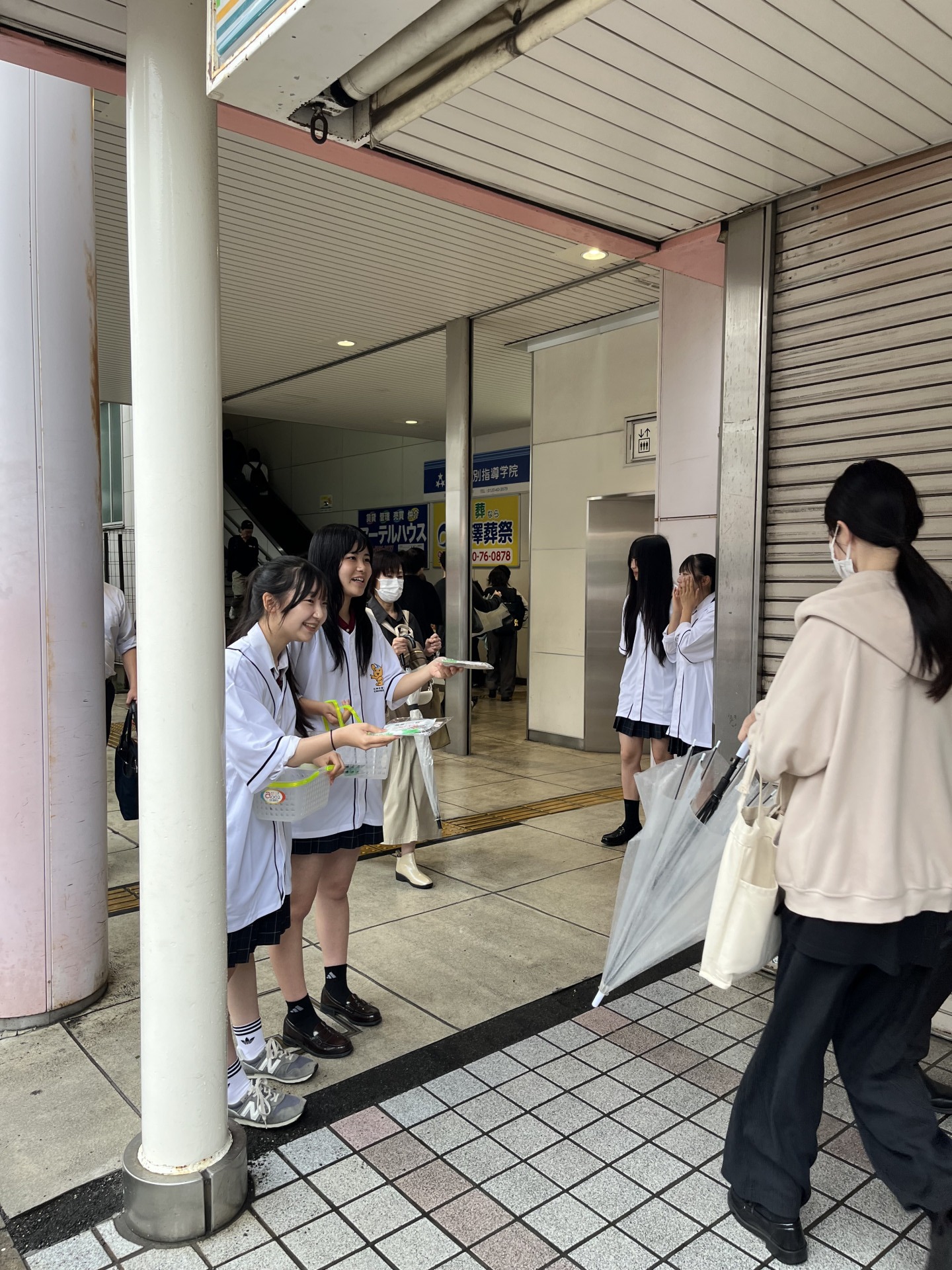 ダンス部ボランティア1