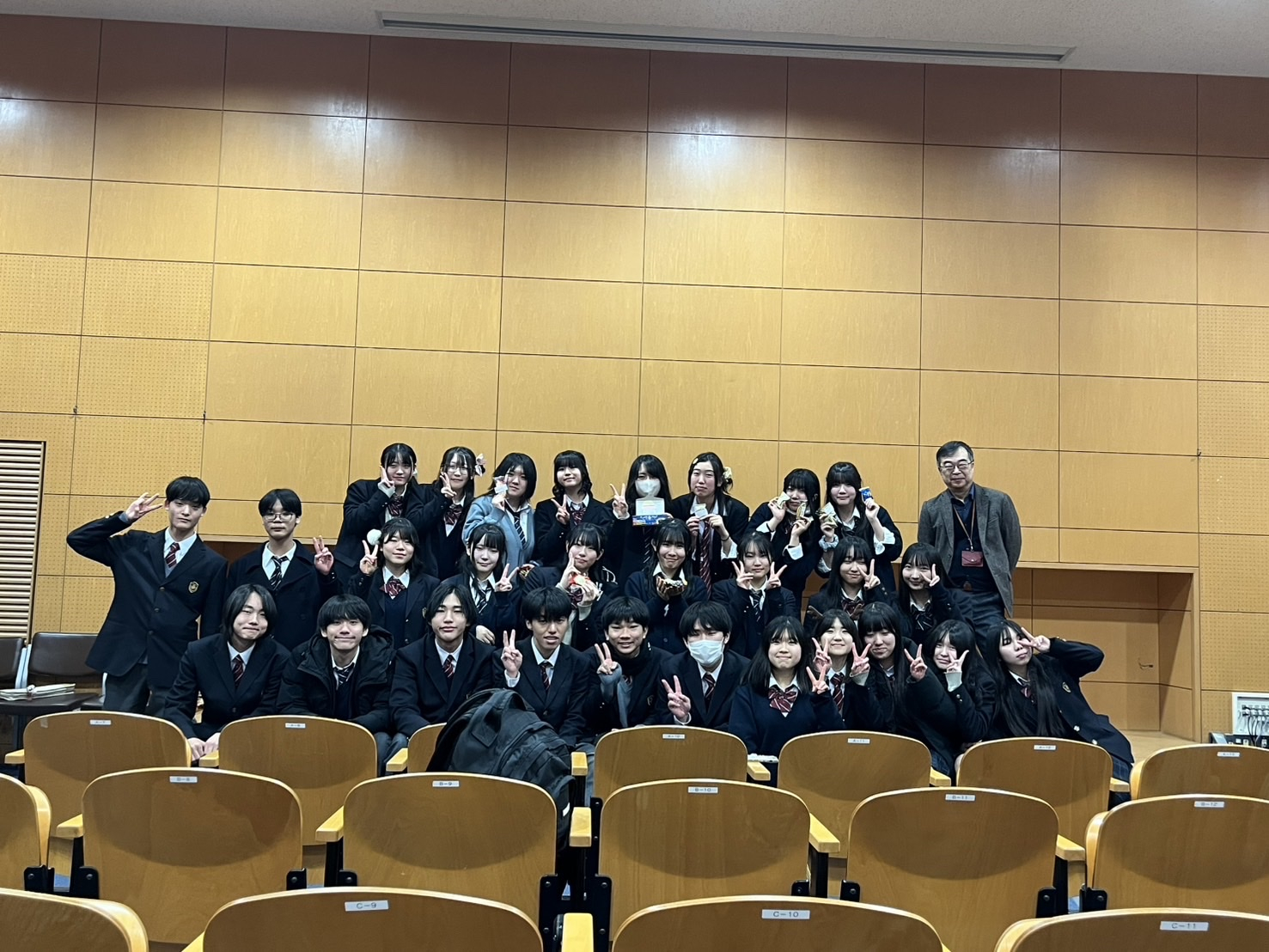 軽音部‗クリスマス1