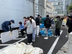 簡易トイレ組み立て