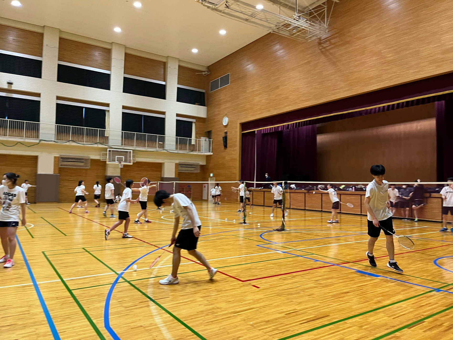バドミントン部4月13日トップ画