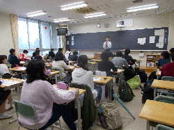 一橋大学