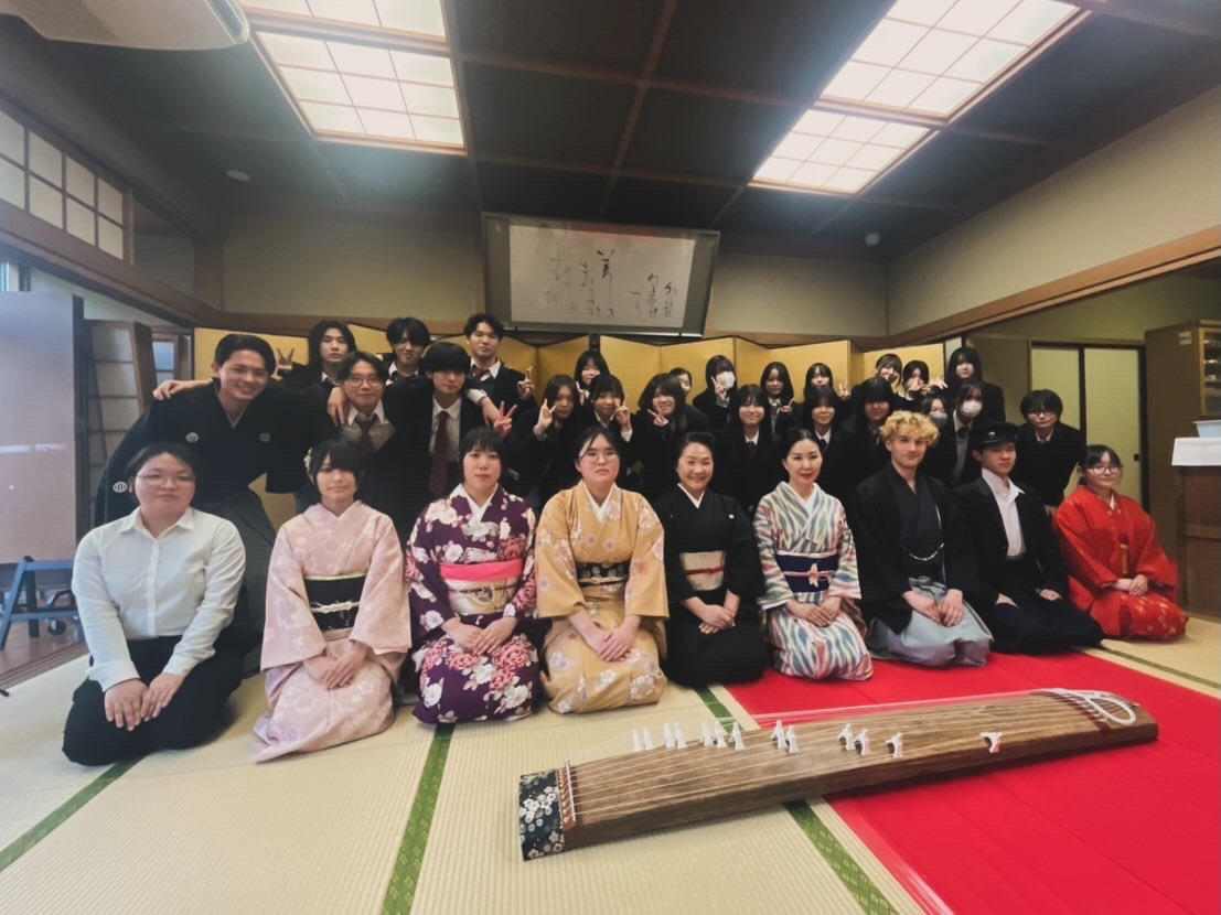 3F191983-2AF6-4328-B018-5E45E6769217