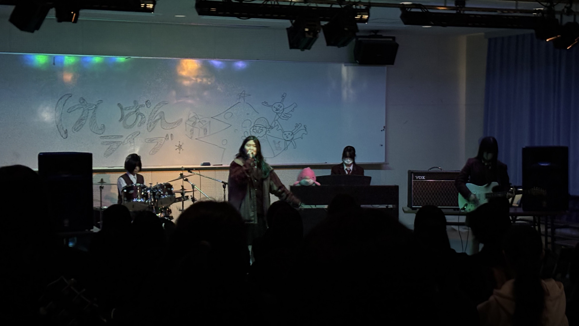 軽音楽部　クリスマスライブ　アイオライト