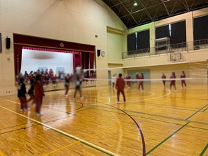 R7球技大会3女子バレー2年