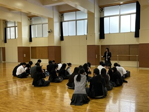 結団式(赤)