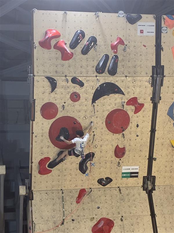 7751e3d2-e493-4ed8-9613-229a5e9e86f0