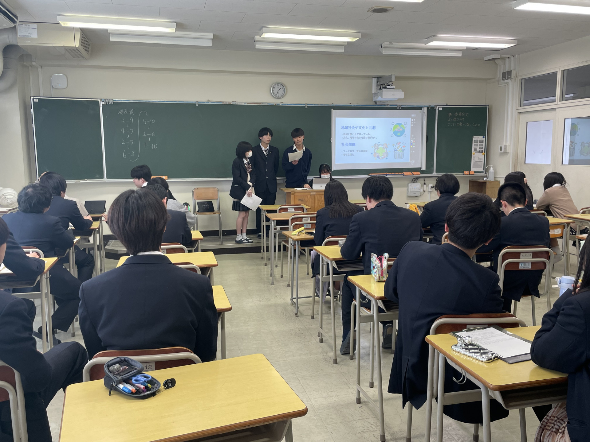 2年次探究成果発表会HP用③