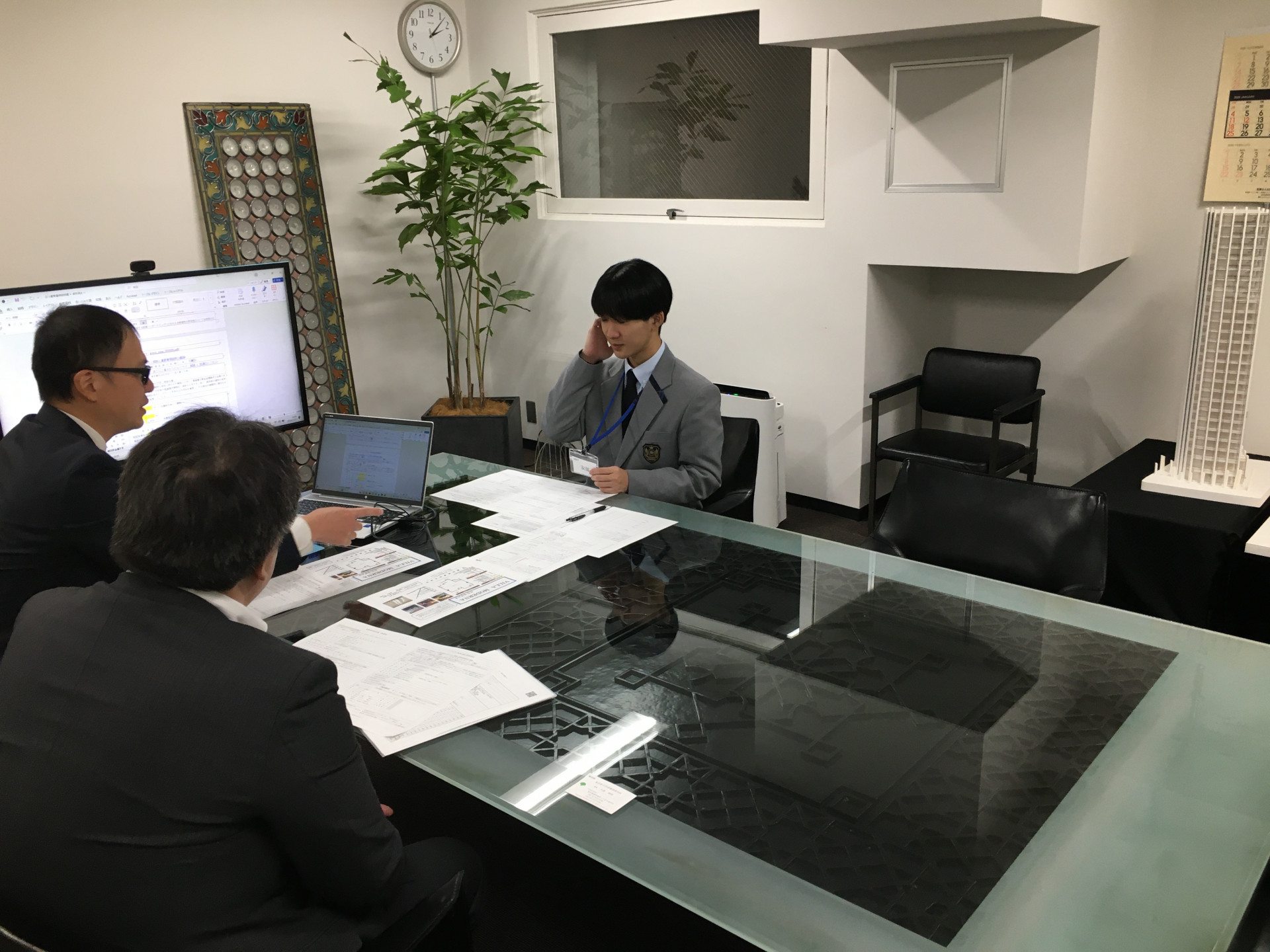 20251211_050349579_iOS