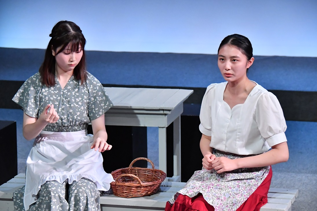ウェブ夫人とギブス夫人