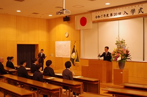 総合工科高等学校_定時制入学式