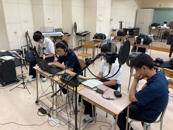 20241025_軽音楽部２