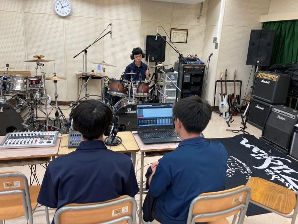 20241025_軽音楽部３