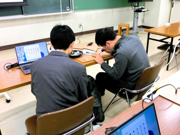 20241214_電子工作部1.JPG