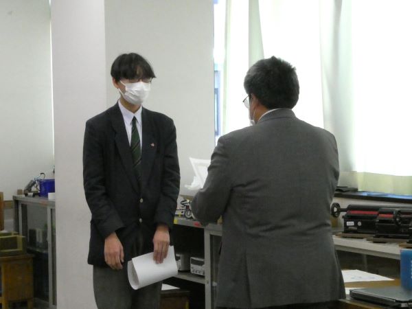 202412206_電子工作部3.JPG
