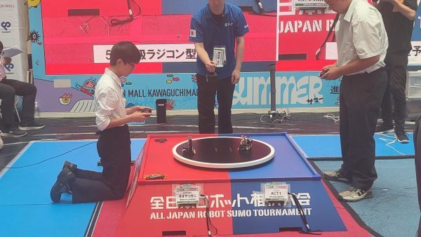 20260801_ロボット相撲1