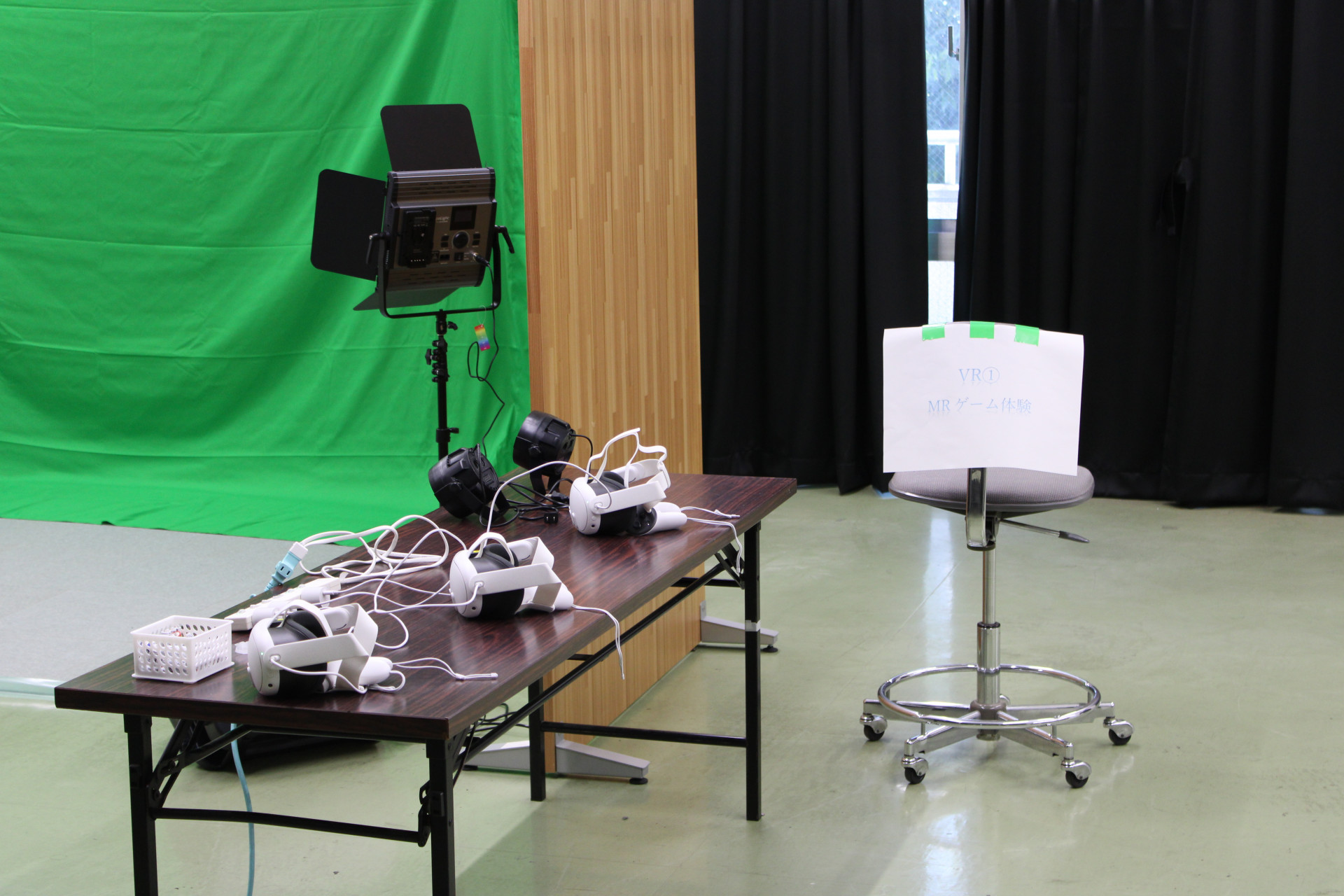 コンテンツ制作室４