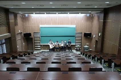 理科大訪問_4