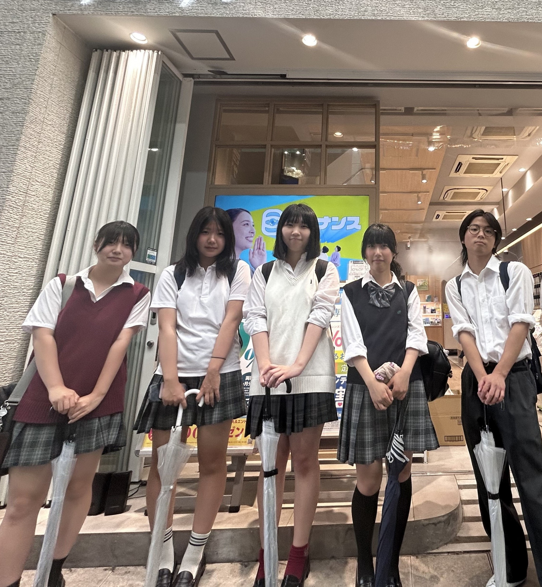 コンタクト③