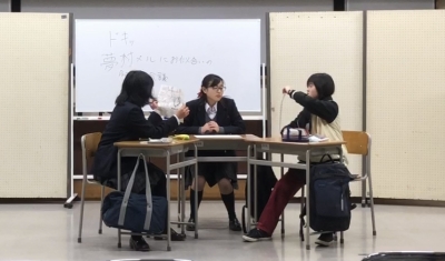 演劇部発表の様子