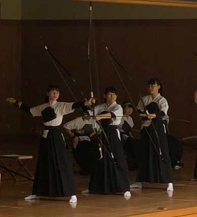 至誠館