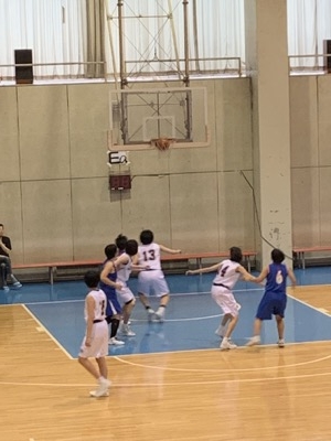 女バス