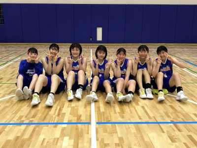 女バス