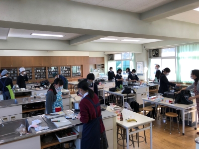 フランス語1フランス料理作成中