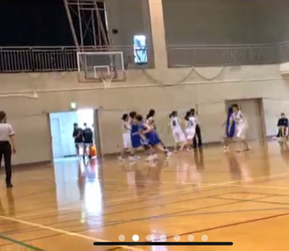 女バス