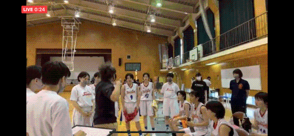 女バス