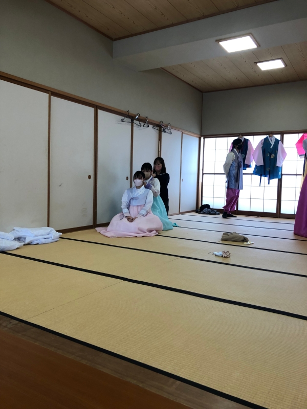 杉並総合高校　韓服体験