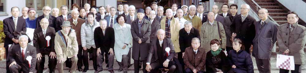 大村智博士のノーベル賞受賞を記念した除幕式の画像