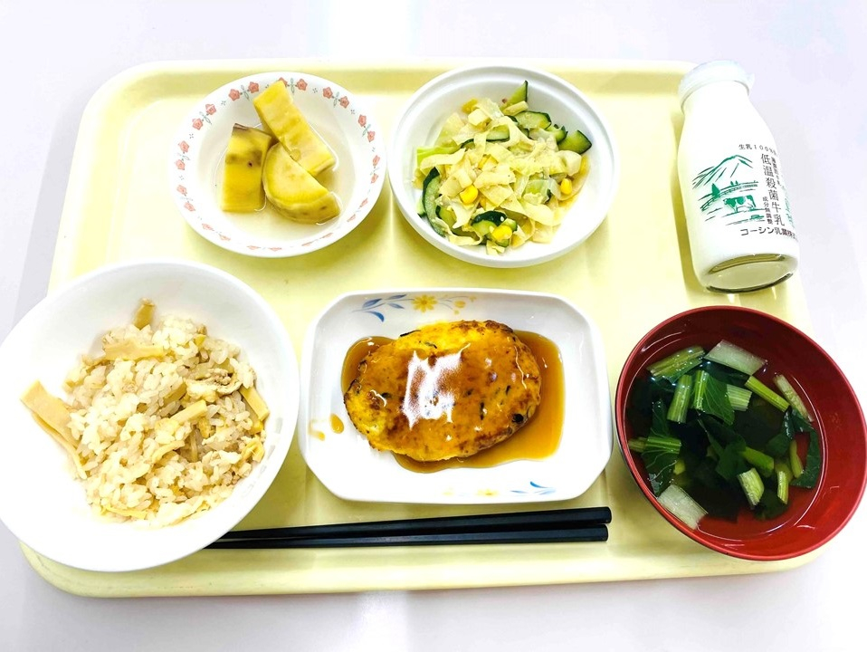 給食4.23.3.JPG